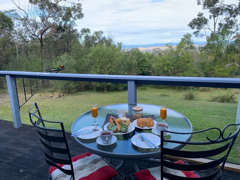 The Retreat Bushland Lodge Eaglereach Resort Vacy NSW - Image 1