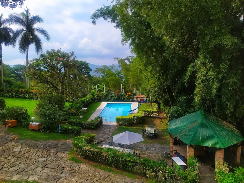 Catay Guesthouse - Image 1