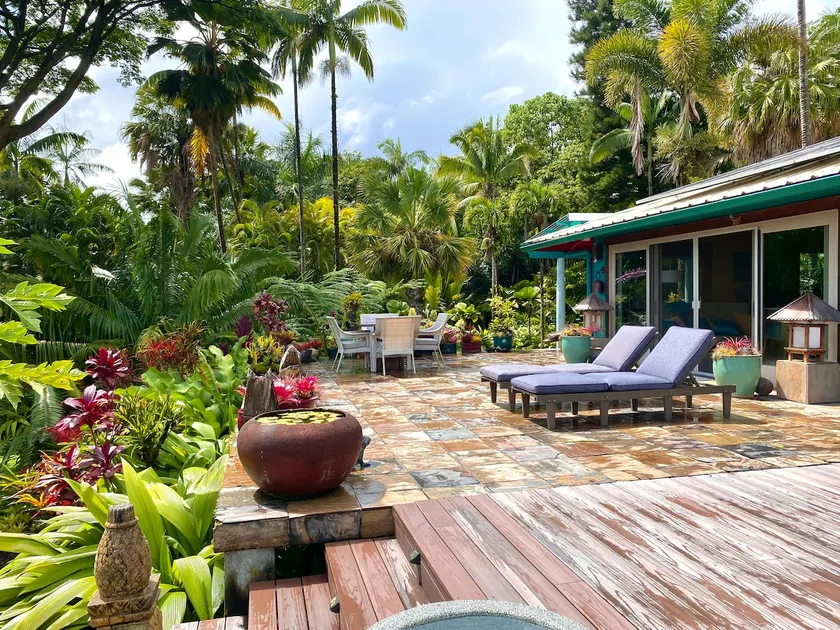 World Class Vacation Home - Image 1