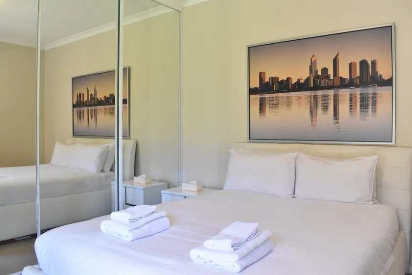 Comfortable 2 Bedroom With Serene Garden - Image 1