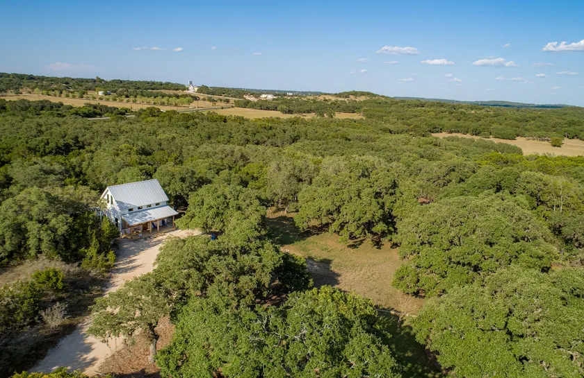 The Barn @ La Cascada in the Texas Hill Country - Image 1
