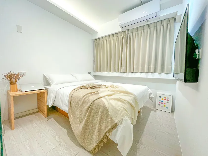 Taipei Station 60 seconds Taipei 2-person room Taipei main station White Space VI - Image 1