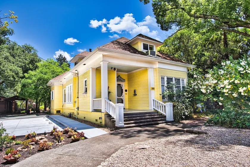 Elegant Victorian Home 2 blks from Dntwn Calistoga - Image 1