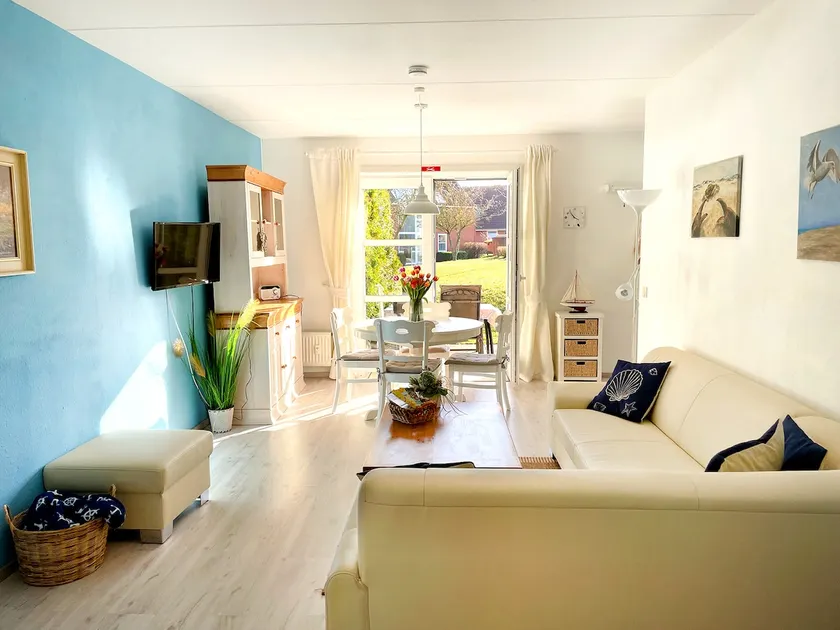 NEW! Family-friendly apartment on the island of Poel, with terrace, close to the beach - Image 1