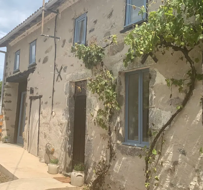 Maison de Charzat - Image 1