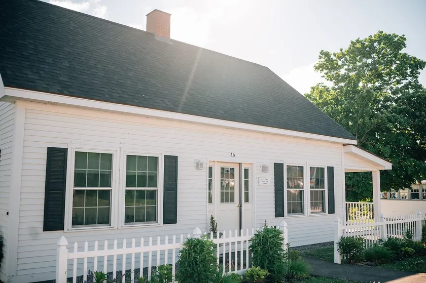 The Quarry House-Patten - Image 1