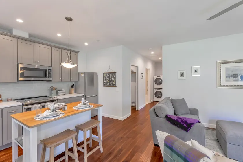 The Carriage House - Alhambra Valley Retreat - Image 1