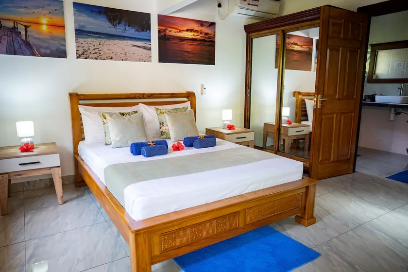 Granite Self Catering Holiday Apartment - Image 1