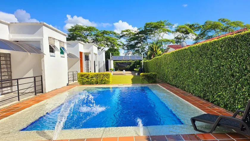 House with Private Pool - Villavicencio - Image 1
