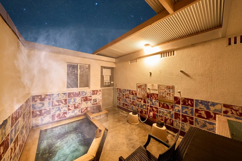 Kiren no Hana: September 2025, new shower booth and open-air bath, 5-minute walk from Yufuin Station, sleeps up to 10 - Image 1