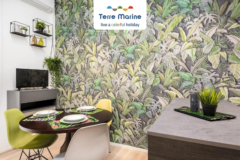 Suite 14, Terre Marine - Image 1