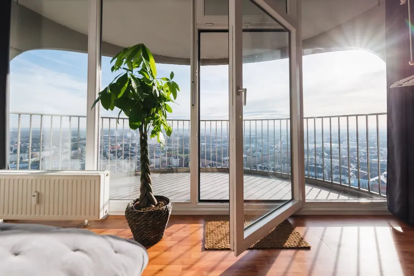 GREAT CITY VIEW | 32 FLOOR | Netflix/Boxspringbett - Image 1