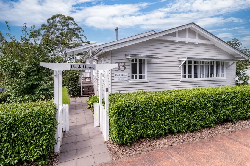 Bank House - Boutique Accommodation - Image 1