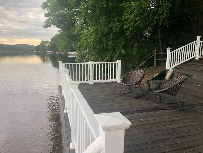 Cozy Cottage on Cedar Lake- ”Cottage Cheeze” - Image 1