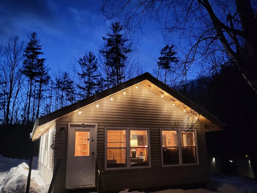 Moon-Shine Lodge @ ADK Enchanted Nites Ski Lodge - Image 1