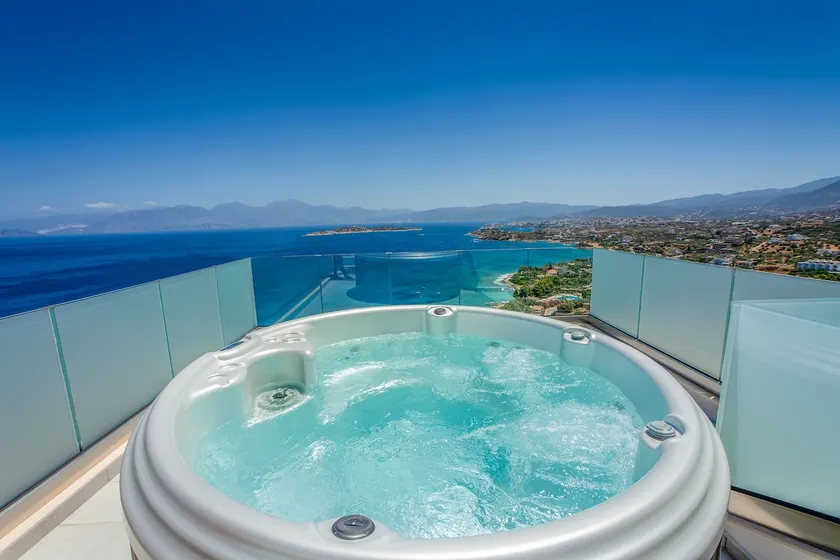Villa Venus with Jacuzzi - Miracle View Villas - Image 1