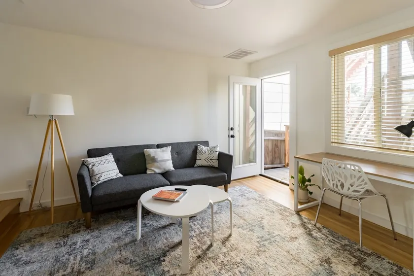 Remodeled 1BR Garden Apt in a perfect location - Image 1