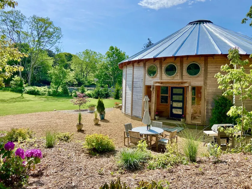 The Luxury Vineyard Yurt - Image 1