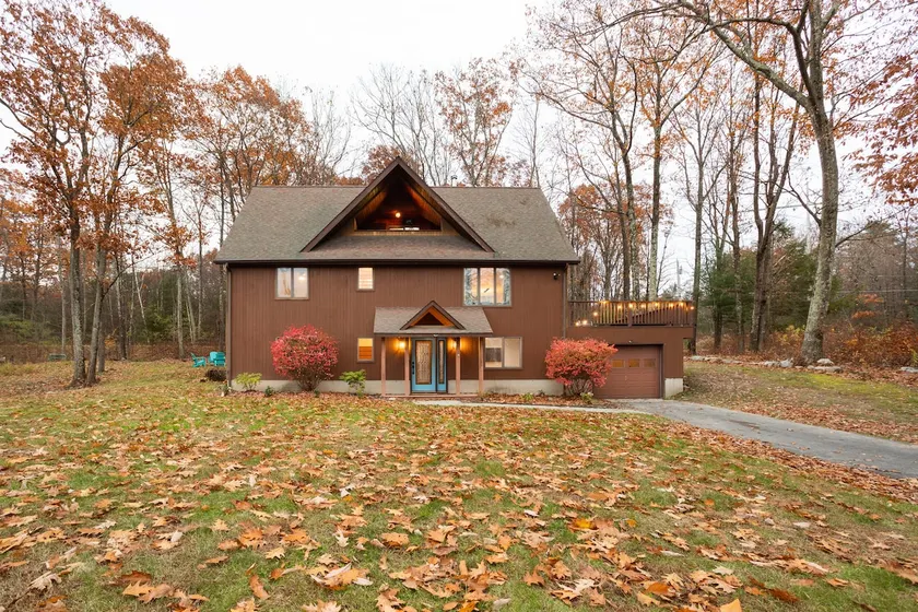 Spacious & Private | HotTub | Hiking | Wood Stove - Image 1