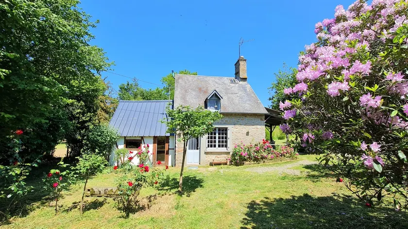 Detached cottage on private property: 100% privacy - Image 1