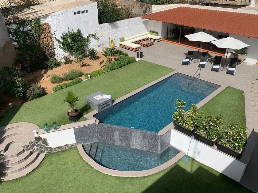 La Casa Vieja - Image 1