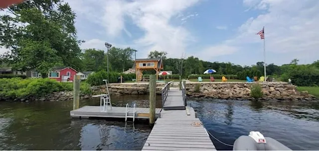 Summer at the Haddam House - Image 1