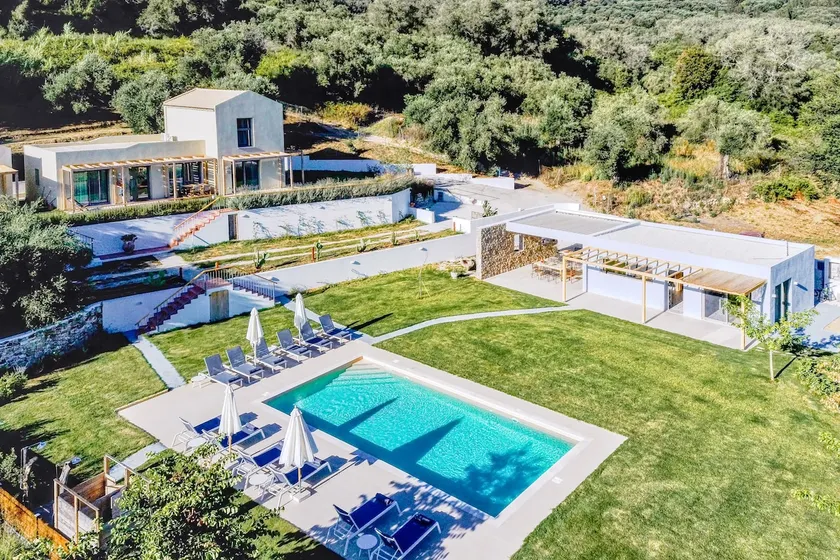 Kumquart Guesthouse, 20 people, private pool - Image 1