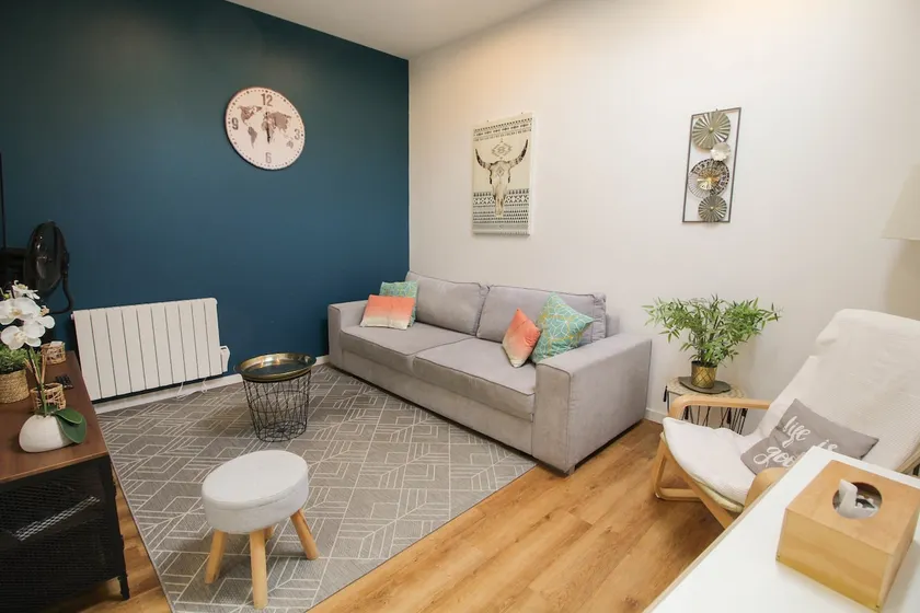 (B5) Charming 2-room apartment under the rooftops - Downtown - Image 1