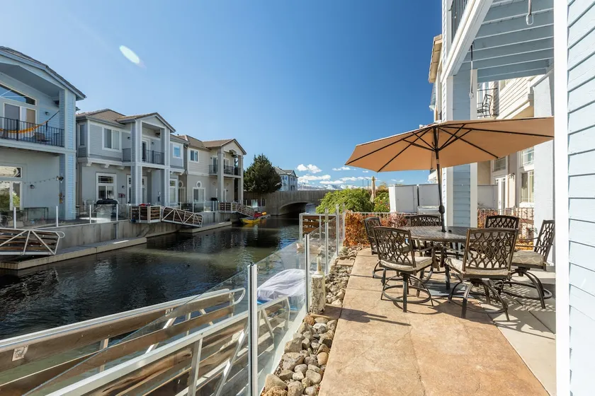 The Venetian Villa at Sparks Marina - Image 1