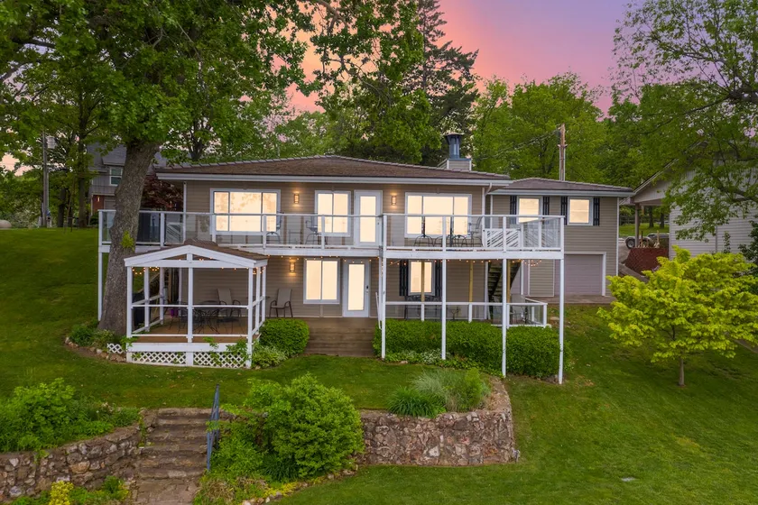 The Beach House at Grand Lake - Image 1