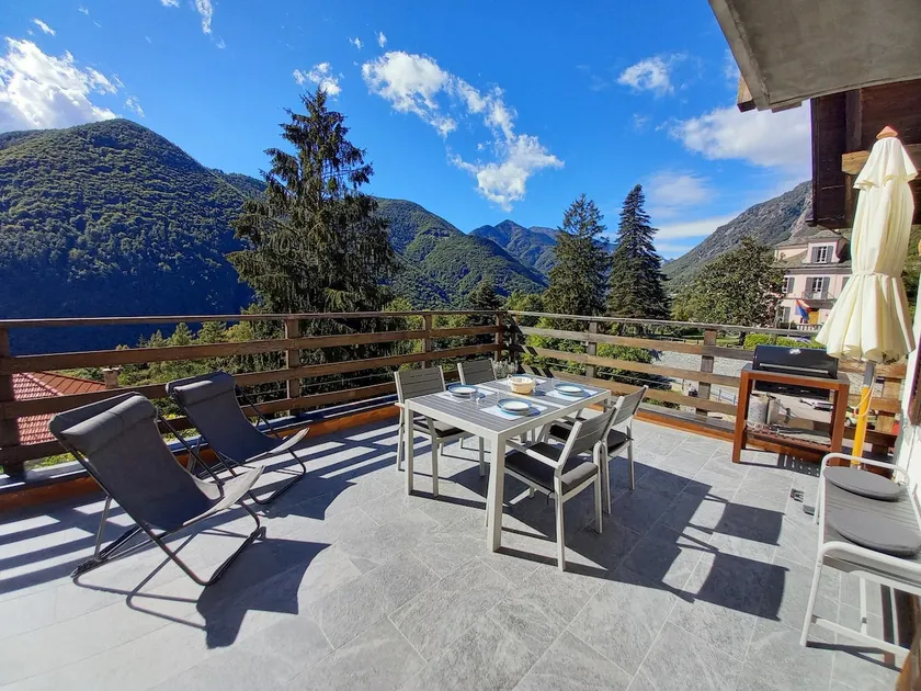 Calluna House, terrace in the sun of Onsernone - Image 1