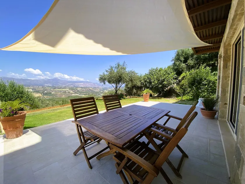 Mountain & Sea view country villa near Heraklion - Image 1