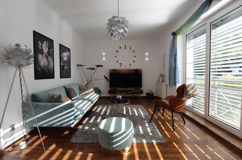 Bright designer apartment at the foot of the Hutberg - Image 1