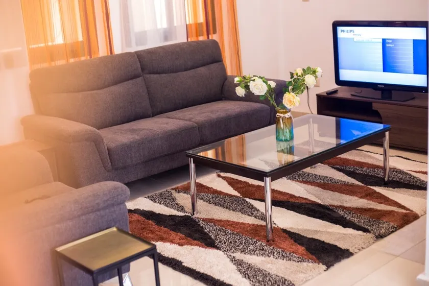 New Luxury Apartment in the City Center - Image 1
