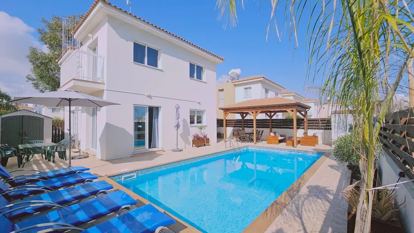 STAY Villa Anemone - Image 1