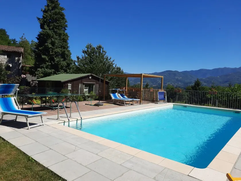Villa, private pool, gym, ping pong, restaurant - Image 1
