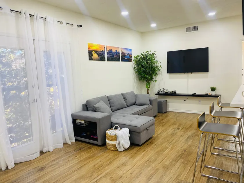 Modern apartament in Downtown ATX - Image 1
