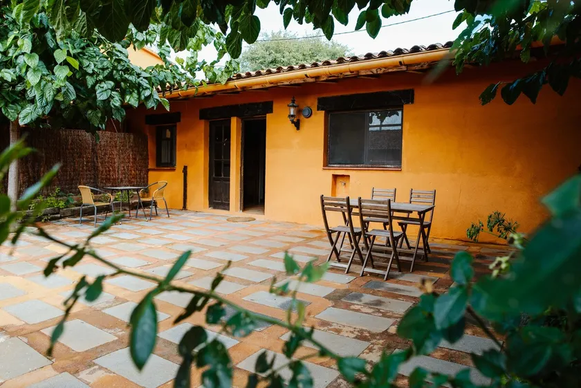 LAS GLICINIAS country house in the countryside - Image 1