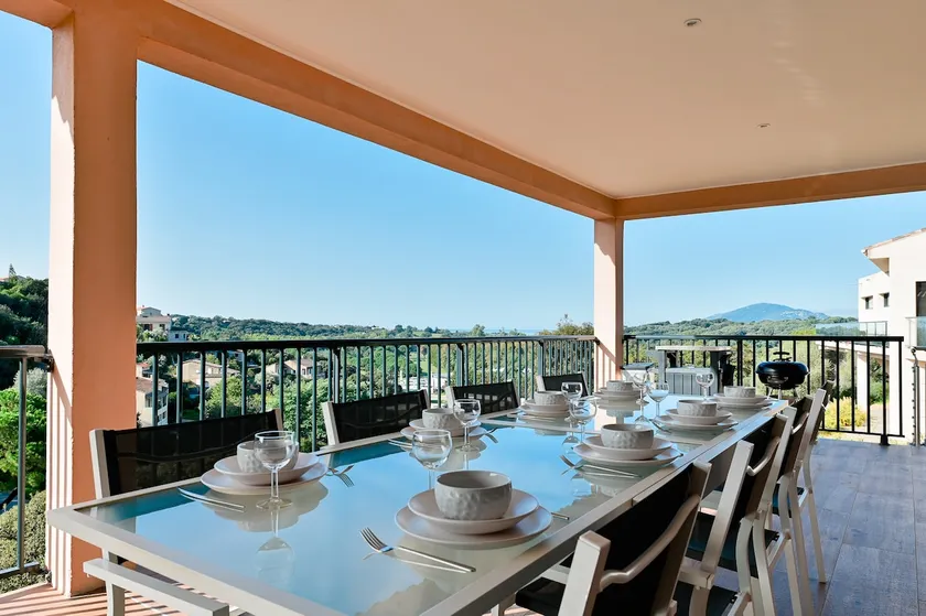 Porticcio – Comfort Villa 8p with Private Pool - Image 1