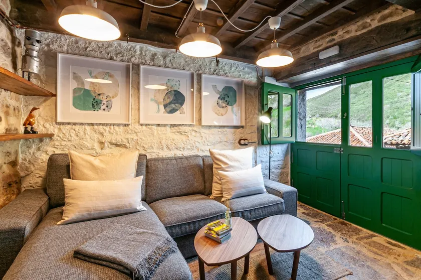 The little green house in Asturias - Image 1