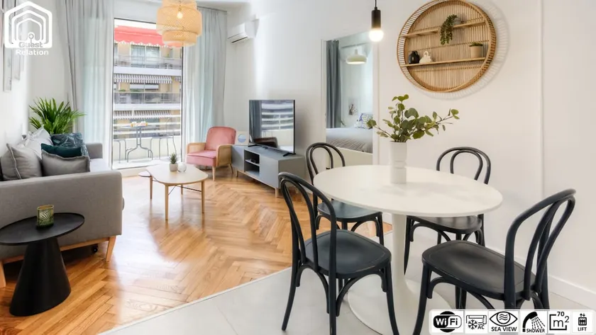#29 Suite Gambetta AC Sea view 2 bedrooms 1min Walk to Promenade & Sea - Image 1