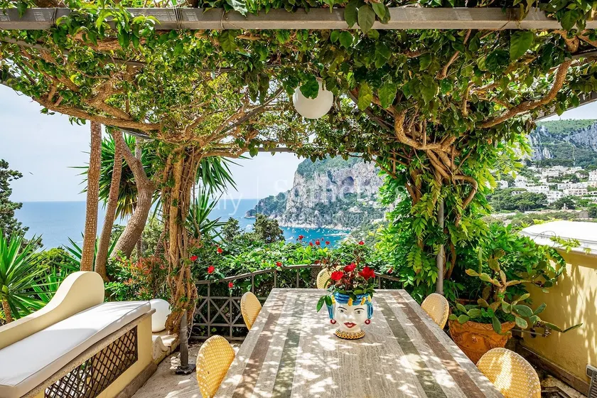 Quattro Colonne Residence, Capri - Image 1