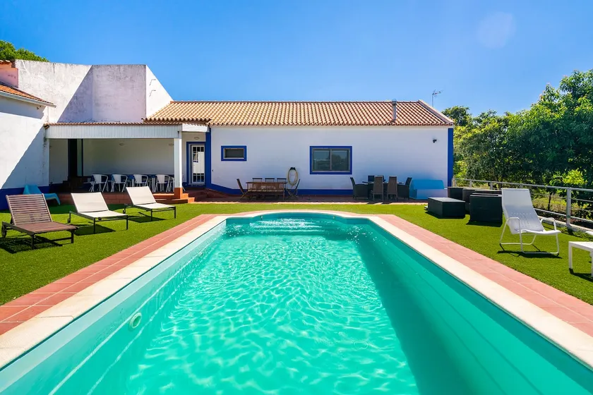 Chaparral Wonderful house in Nature 1h from Lisbon by Soulplaces - Image 1