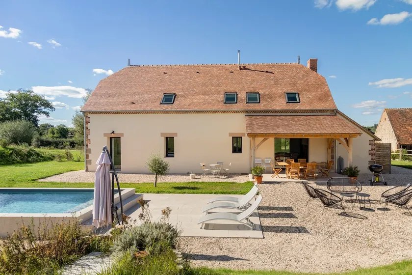 Country house, heated pool, 5* rating - Image 1