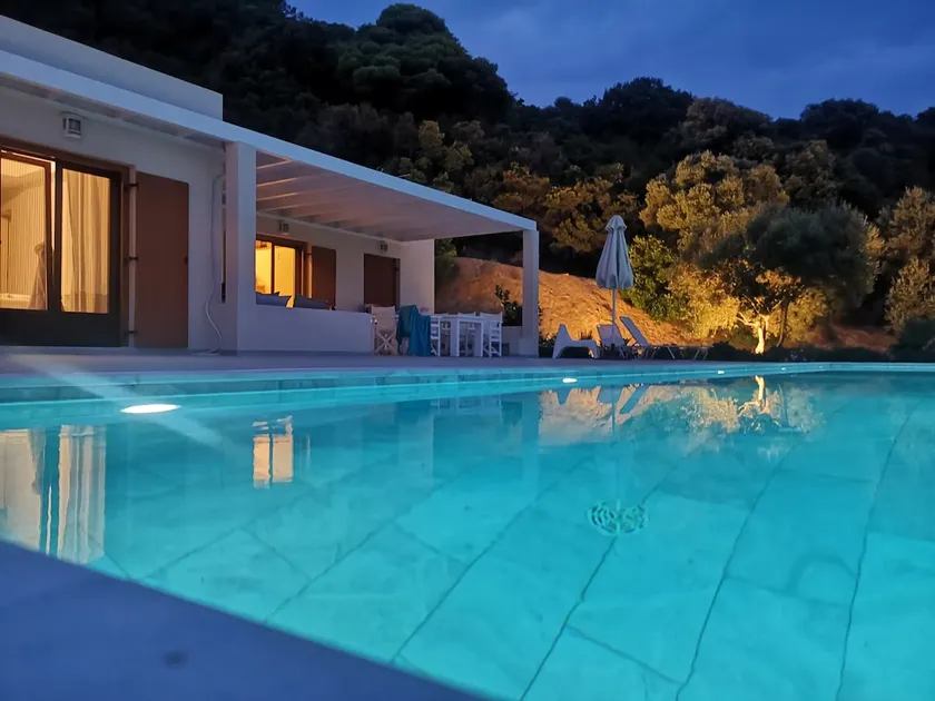 Banana Beach Villa - Image 1