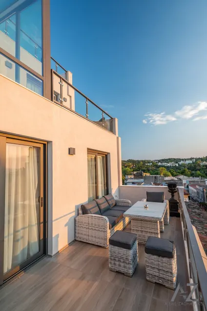 Art Acropolis Apartments Georgia - Image 1