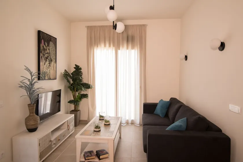 Lodge Apartments - 1 bedroom apartment - Image 1