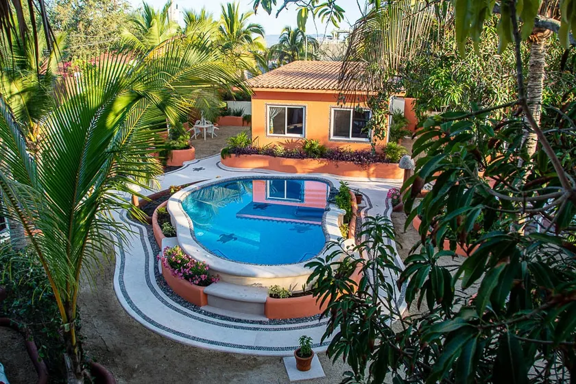 Casitas Bajo Las Estrellas-1, beachfront access, AC - Image 1