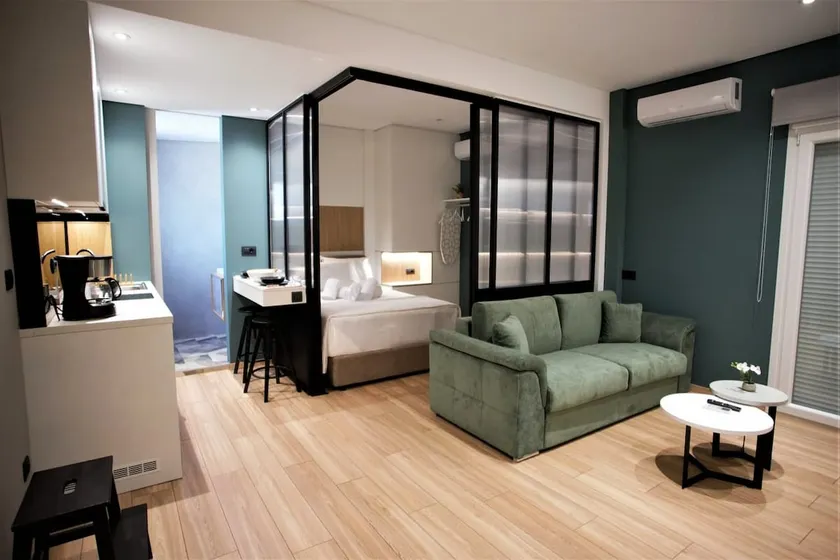 Ivory Hut - Vibrant Suite - Image 1