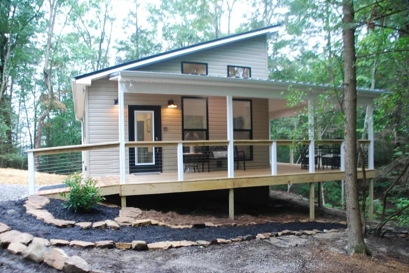 Hemlock Cottage - An enchanting place to stay! - Image 1